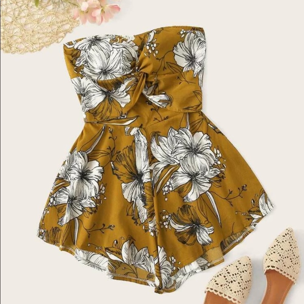 SHEIN Floral Romper
